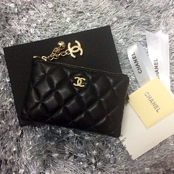 コピーシャネル激安財布正面デザイン